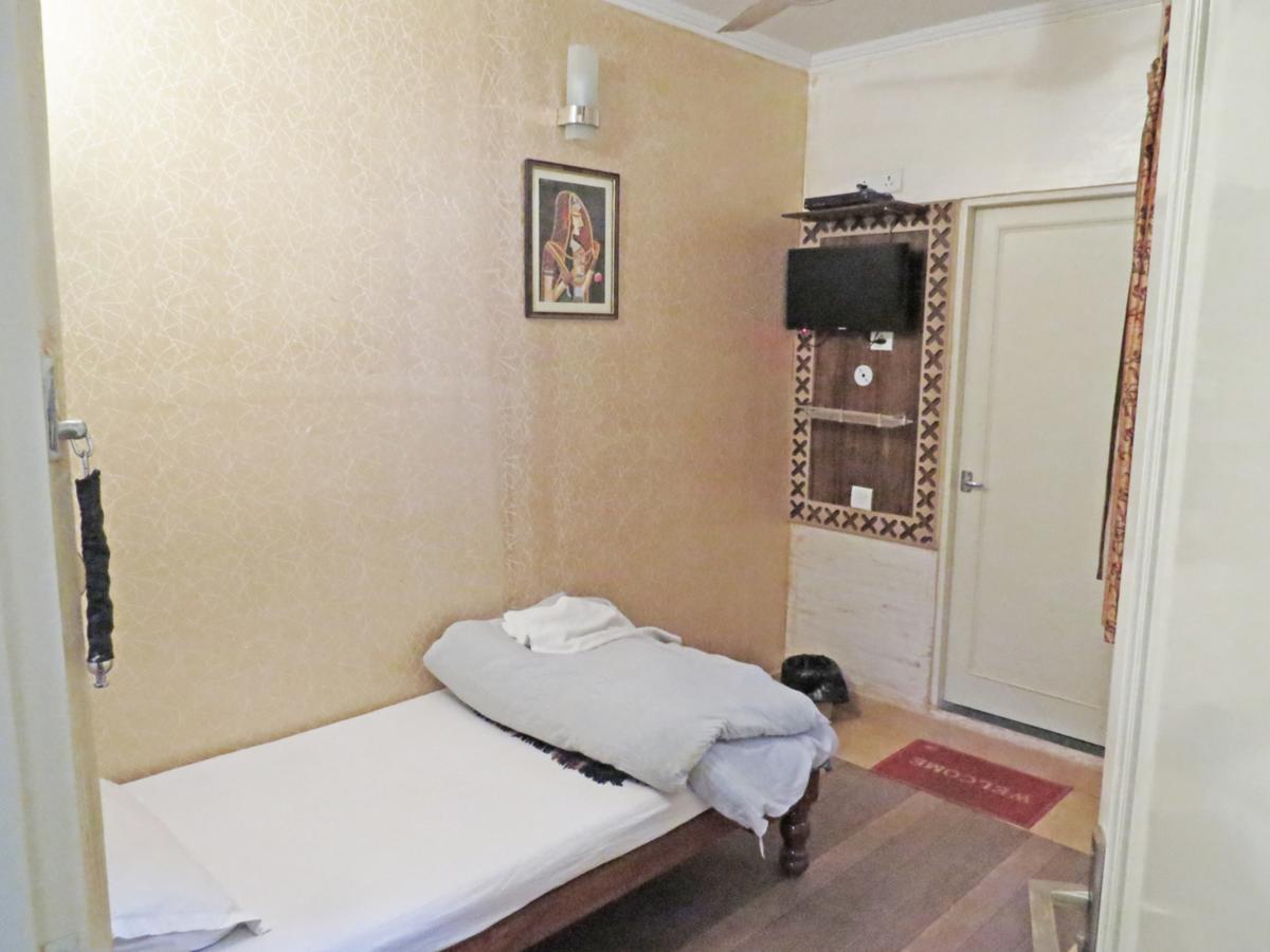 Hotel Rangoli Джапур Экстерьер фото